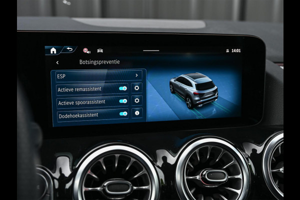 Mercedes-Benz GLA 250 e Business Solution AMG