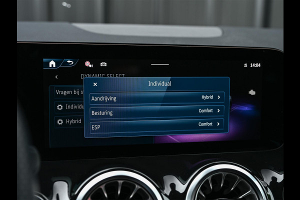 Mercedes-Benz GLA 250 e Business Solution AMG