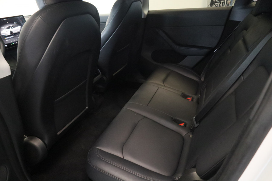 Tesla Model Y Performance AWD 75 kWh ACC Panoramadak HW3 !! 2e Pinksterdag geopend van 12:00 tot 17:00u !!