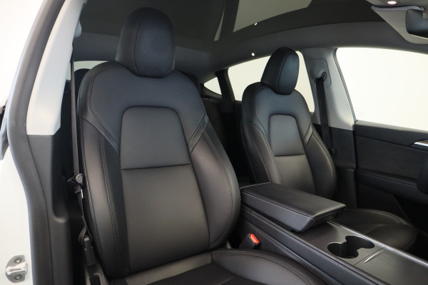 Tesla Model Y Performance AWD 75 kWh ACC Panoramadak HW3 !! 2e Pinksterdag geopend van 12:00 tot 17:00u !!