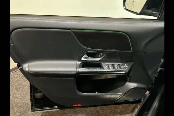 Mercedes-Benz EQA 250 Business Line 67 kWh Advanced  Pakket, Premium pakket, rij-assistentie pakket Soh (batterijcheck) Waarde 92,6 %