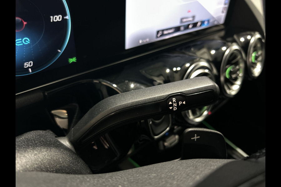 Mercedes-Benz EQA 250 Business Line 67 kWh Advanced  Pakket, Premium pakket, rij-assistentie pakket Soh (batterijcheck) Waarde 92,6 %