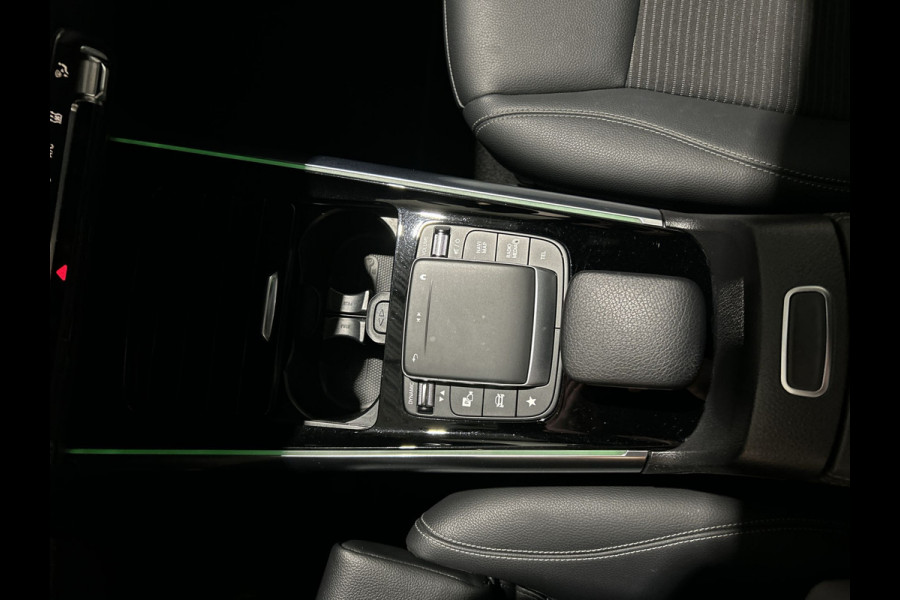 Mercedes-Benz EQA 250 Business Line 67 kWh Advanced  Pakket, Premium pakket, rij-assistentie pakket Soh (batterijcheck) Waarde 92,6 %