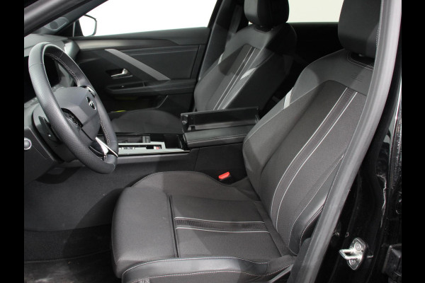 Opel Astra 1.2 Turbo GS Navigatie Apple Carplay/Android Auto Camera Parkeersensoren Adaptive Cruise Control Full LED Stoel-en stuurverwarming Virtual Cockpit Climate Control Lichtmetalen velgen