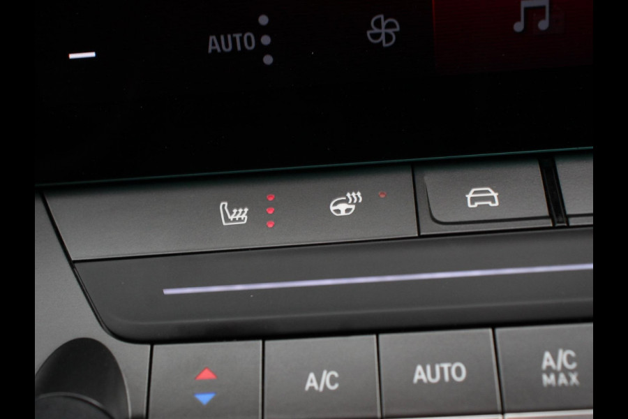 Opel Astra 1.2 Turbo GS Navigatie Apple Carplay/Android Auto Camera Parkeersensoren Adaptive Cruise Control Full LED Stoel-en stuurverwarming Virtual Cockpit Climate Control Lichtmetalen velgen