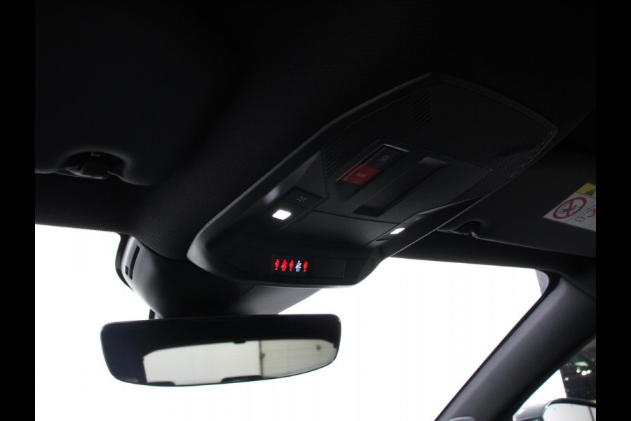Opel Astra 1.2 Turbo GS Navigatie Apple Carplay/Android Auto Camera Parkeersensoren Adaptive Cruise Control Full LED Stoel-en stuurverwarming Virtual Cockpit Climate Control Lichtmetalen velgen
