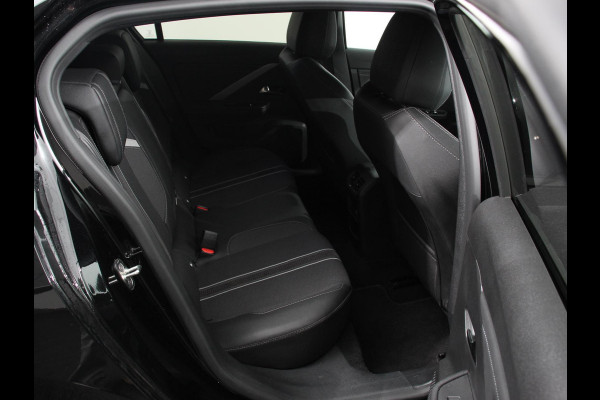 Opel Astra 1.2 Turbo GS Navigatie Apple Carplay/Android Auto Camera Parkeersensoren Adaptive Cruise Control Full LED Stoel-en stuurverwarming Virtual Cockpit Climate Control Lichtmetalen velgen