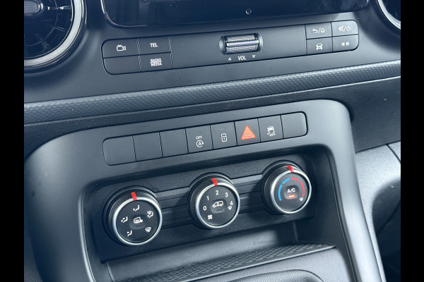Mercedes-Benz Citan 108 CDI L1 Pro Airco Cruise Control Camera Apps Bluetooth DAB Euro 6 Schuifdeur Rubberenvloer Wandbetimmering Licht-/regensensor Dealeronderhouden 1e Eigenaar Origineel Nederlandse Auto