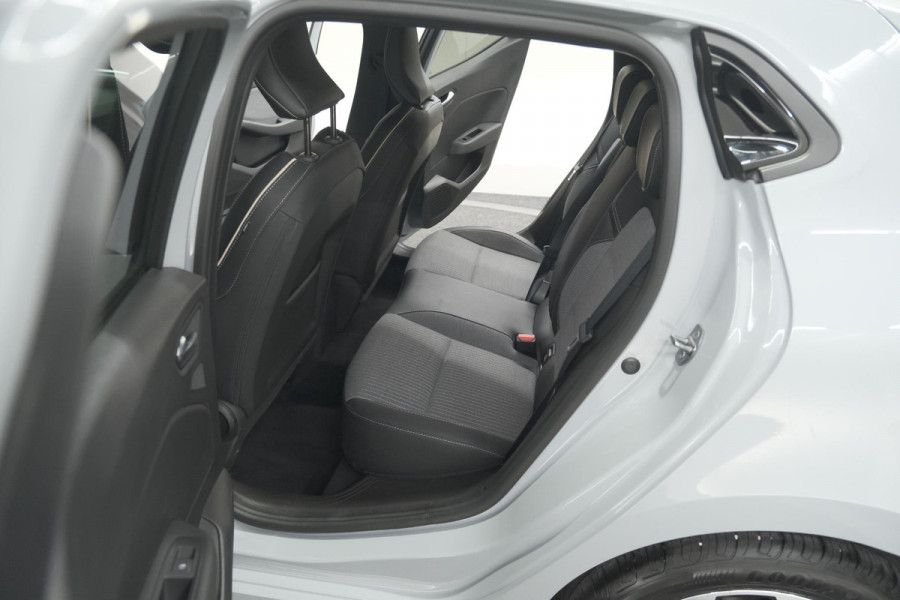 Renault Clio TCe 90 GPF techno | 360 Camera | Adaptieve Cruise Control | 9.3 Inch Groot Scherm
