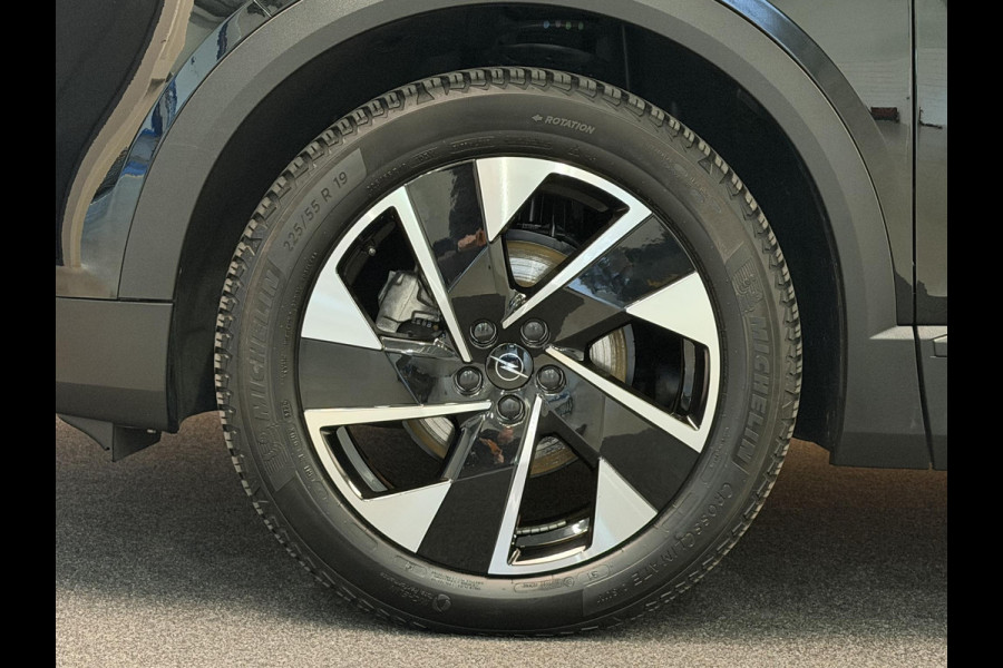 Opel Grandland 1.2 Turbo Hybrid 145PK Aut GS | Head-Up | 360 Camera | Navi | LED | 19 Inch | Stoel- Stuur- & voorruit verw. | Incl. garantie