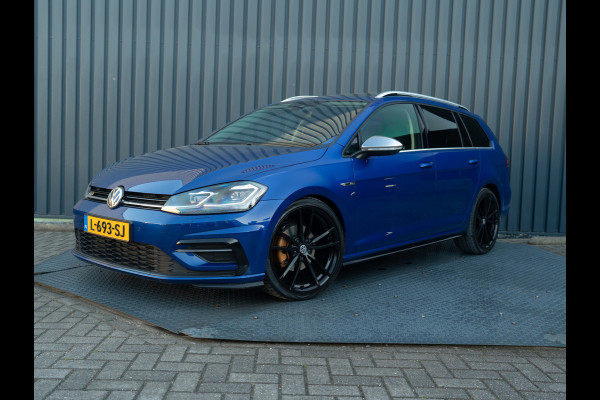 Volkswagen Golf 1.5 TSI Highline Business R | Panodak | Groot Navi | Trekhaak afnb. | Keyless | Prijs Rijklaar!!