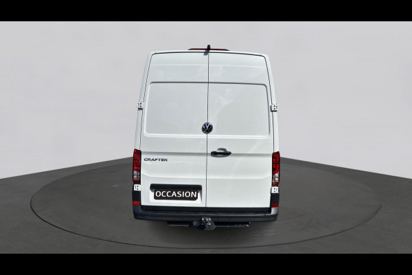 Volkswagen Crafter L3H3 2.0 TDI 140pk 3.5T Highline / Geveerde stoel / Camera / Trekhaak / App Connect