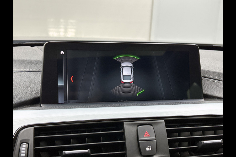 BMW 4 Serie Gran Coupé 430i xDrive High Executive(Dealer OndH, Panorama, StoelV, Climate Con, PDC V+A, Navi Prof, Lane Assist,Etc)