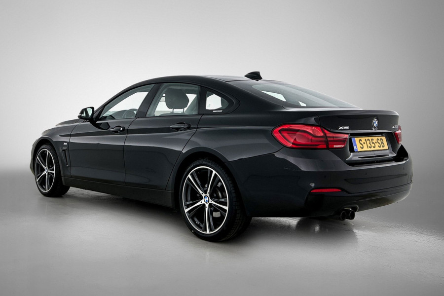 BMW 4 Serie Gran Coupé 430i xDrive High Executive(Dealer OndH, Panorama, StoelV, Climate Con, PDC V+A, Navi Prof, Lane Assist,Etc)