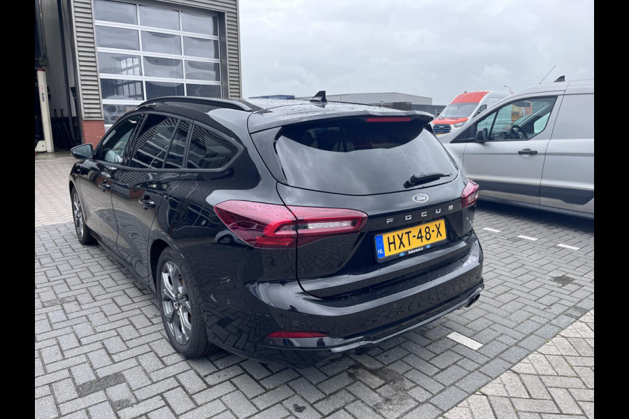 Ford FOCUS Wagon 1.0 EcoBoost Hybrid ST Line X | Automaat | Winter Pack | Driver Assistance Pack | Camera | Privacy Glass