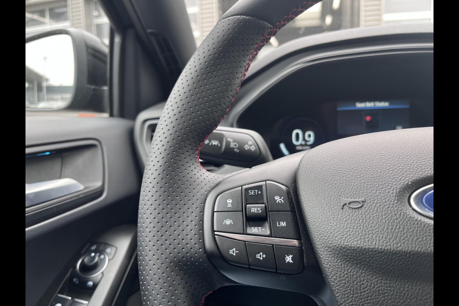 Ford FOCUS Wagon 1.0 EcoBoost Hybrid ST Line X | Automaat | Winter Pack | Driver Assistance Pack | Camera | Privacy Glass
