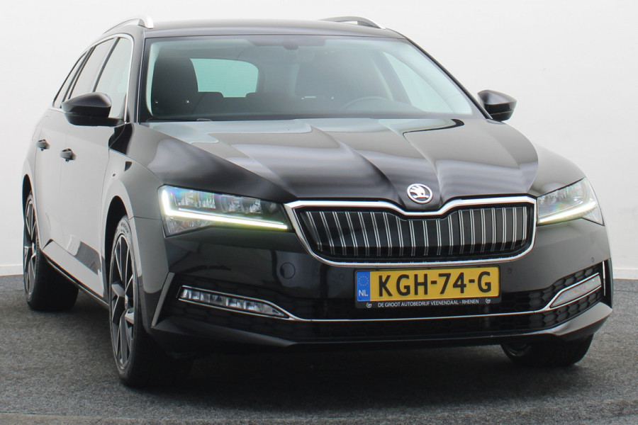 Škoda Superb Combi 1.4 TSI PHEV Sportline Business SOH 100%, Virtual Cockpit, Keyless, Camera, Apple Carplay, PDC, 18"