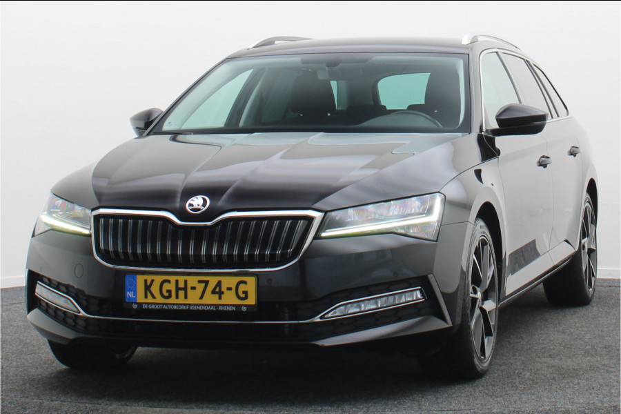 Škoda Superb Combi 1.4 TSI PHEV Sportline Business SOH 100%, Virtual Cockpit, Keyless, Camera, Apple Carplay, PDC, 18"