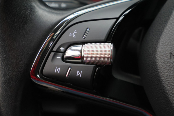 Škoda Superb Combi 1.4 TSI PHEV Sportline Business SOH 100%, Virtual Cockpit, Keyless, Camera, Apple Carplay, PDC, 18"