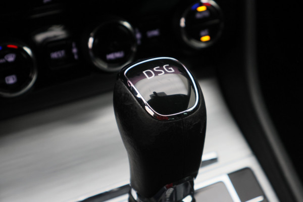 Škoda Superb Combi 1.4 TSI PHEV Sportline Business SOH 100%, Virtual Cockpit, Keyless, Camera, Apple Carplay, PDC, 18"