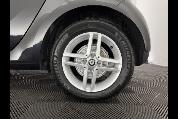 Smart Forfour EQ Essential 18 kWh [ 3-Fase-22kW ] {SOH-93%} (INCL-BTW) *LEATHER | HEATED-COMFORTSEATS | PRIVACY-GLASS | AIRCO | CRUISE | 15''ALU*