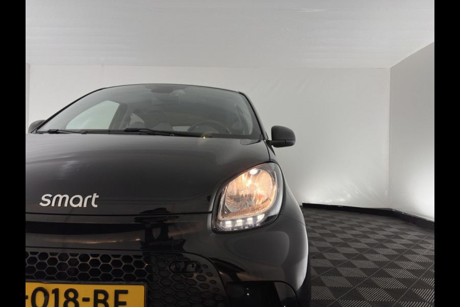 Smart Forfour EQ Essential 18 kWh [ 3-Fase-22kW ] {SOH-93%} (INCL-BTW) *LEATHER | HEATED-COMFORTSEATS | PRIVACY-GLASS | AIRCO | CRUISE | 15''ALU*