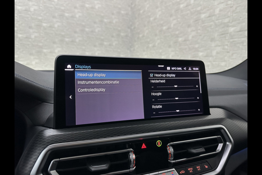 BMW iX3 M-Sport 80 kWh | 99% SOH | Panorama | ACC | 360 Camera | Harman-Kardon | Leder | Memory | Sfeerverlichting | Keyless-Entry | Head-Up | 3-Zone Clima | Stuurverwarming | Carplay | LED | Rijklaar incl. Bovag garantie