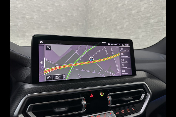 BMW iX3 M-Sport 80 kWh | 99% SOH | Panorama | ACC | 360 Camera | Harman-Kardon | Leder | Memory | Sfeerverlichting | Keyless-Entry | Head-Up | 3-Zone Clima | Stuurverwarming | Carplay | LED | Rijklaar incl. Bovag garantie