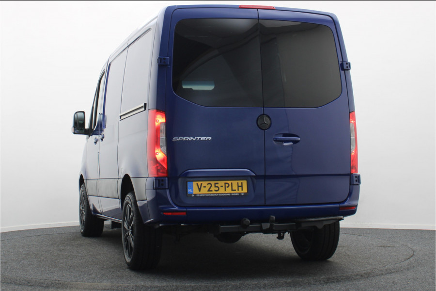 Mercedes-Benz Sprinter 317 L1H1 RWD Automaat 2x schuifdeur, 3-zits, Leer, Trekhaak, Apple Carplay, LED