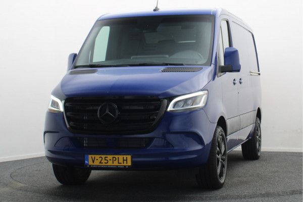 Mercedes-Benz Sprinter 317 L1H1 RWD Automaat 2x schuifdeur, 3-zits, Leer, Trekhaak, Apple Carplay, LED