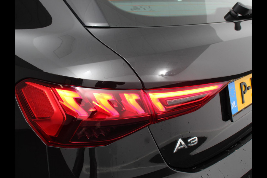 Audi A3 Sportback 30 TFSI S edition S-tronic Navigatie Apple Carplay/Android Auto Parkeersensoren Adaptive Cruise Control Full Led Climate Control Virtual Cockpit Lichtmetalen velgen