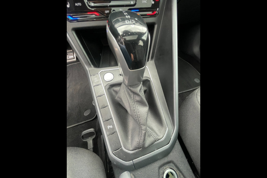 Volkswagen Polo 1.0 TSI R-line 2X | Org. NL-auto | panoramadak | digitaal cockpit | LED pakket