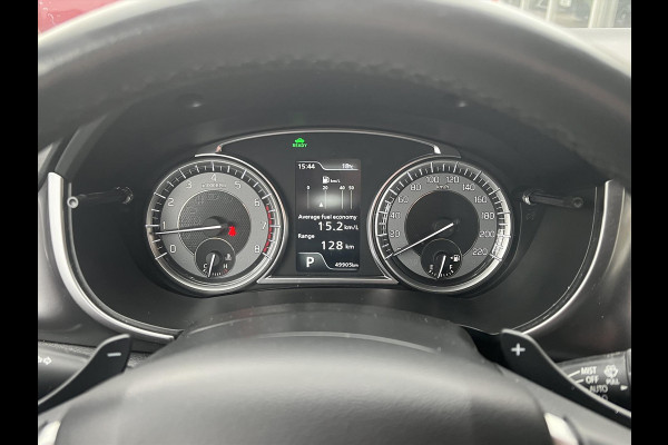 Suzuki Vitara 1.5 Hybrid Automaat Select Bi-Tone | Eerste eigenaar, Trekhaak, Dodehoekherkenning, Stoelverwarming, 17 inch, LED