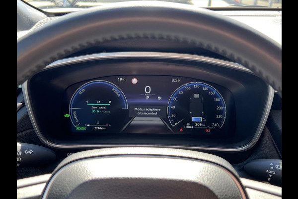 Toyota Corolla Cross 2.0 High Power Hybrid Style | Elektrische achterklep, Dodehoekherkenning, 18 inch, Stoel + Stuurverwarming