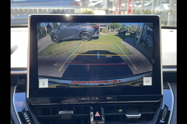 Toyota Corolla Cross 2.0 High Power Hybrid Style | Elektrische achterklep, Dodehoekherkenning, 18 inch, Stoel + Stuurverwarming