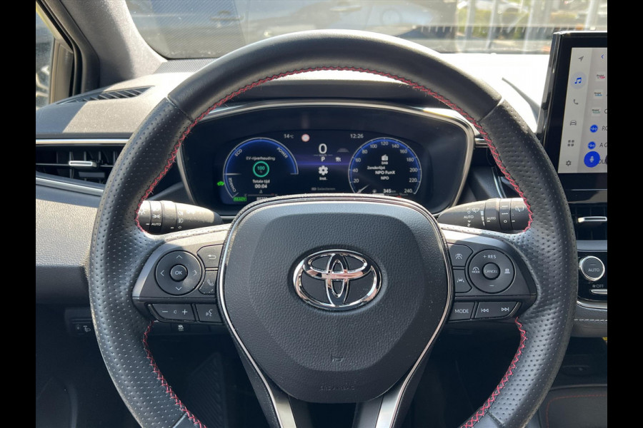 Toyota Corolla 1.8 Hybrid GR Sport | Eerste eigenaar, Parkeersensoren, Stoelverwarming, 18inch, Dynamic Grey, Nieuwe multimedia