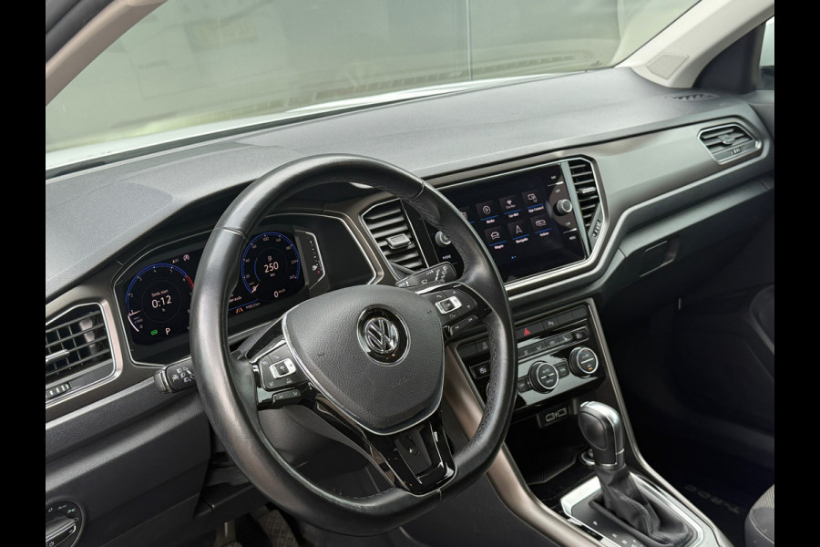 Volkswagen T-Roc 1.5 TSI Sport Navi|Camera|Stoelver|Stuurverwarming