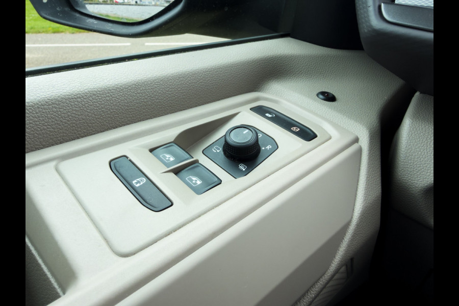 Volkswagen California Coast 1.5 eHybrid 4motion | Kanteldak | Carplay | Full option | Soh (batterijcheck) Waarde 100 %