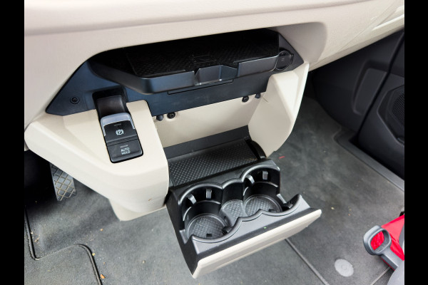 Volkswagen California Coast 1.5 eHybrid 4motion | Kanteldak | Carplay | Full option | Soh (batterijcheck) Waarde 100 %