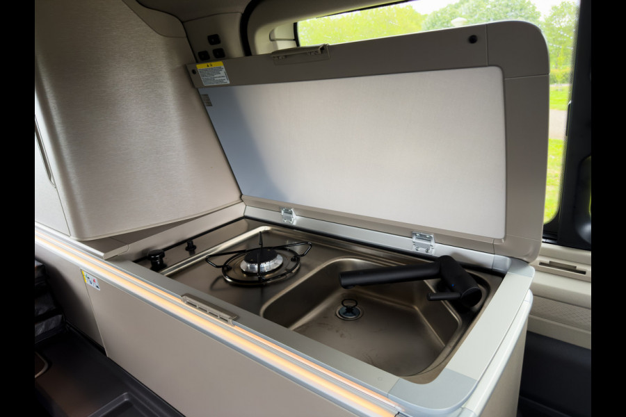 Volkswagen California Coast 1.5 eHybrid 4motion | Kanteldak | Carplay | Full option | Soh (batterijcheck) Waarde 100 %