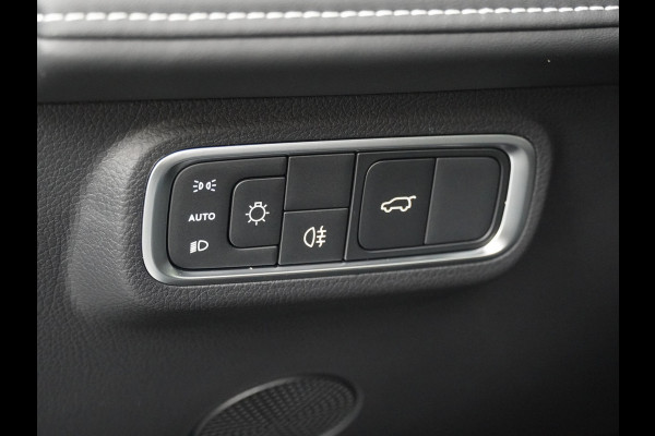 Omoda 5 SHS-H 1.6 T-GDi Premium - Kantel/Schuifdak - Adaptieve Cruise control - Ventilatie Voorstoelen - Privacy Glass - Stoel/Stuurwiel Verwarming - 1000KM Rijbereik -  7 Jaar Fabrieksgarantie