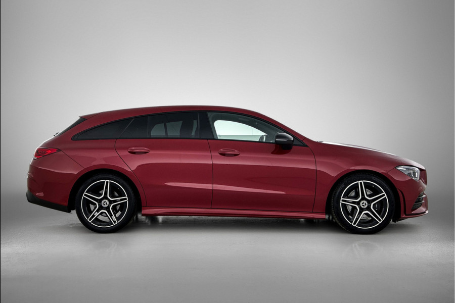 Mercedes-Benz CLA-Klasse Shooting Brake 200 Business Solution AMG AMG line | Night Pakket | Ledkoplampen | Sfeerverlichting | Stoelverwarming. Inclusief 24 maanden Mercedes-Benz Certified garantie voor Europa.