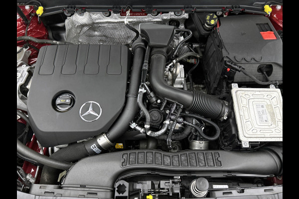 Mercedes-Benz CLA-Klasse Shooting Brake 200 Business Solution AMG AMG line | Night Pakket | Ledkoplampen | Sfeerverlichting | Stoelverwarming. Inclusief 24 maanden Mercedes-Benz Certified garantie voor Europa.