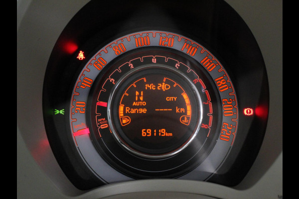 Fiat 500C 1.2 Lounge Automaat Cruise Control Parkeersensoren Achter Climate Control Elektrische Ramen Lichtmetalen velgen Display