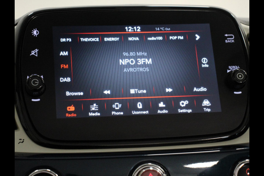 Fiat 500C 1.2 Lounge Automaat Cruise Control Parkeersensoren Achter Climate Control Elektrische Ramen Lichtmetalen velgen Display