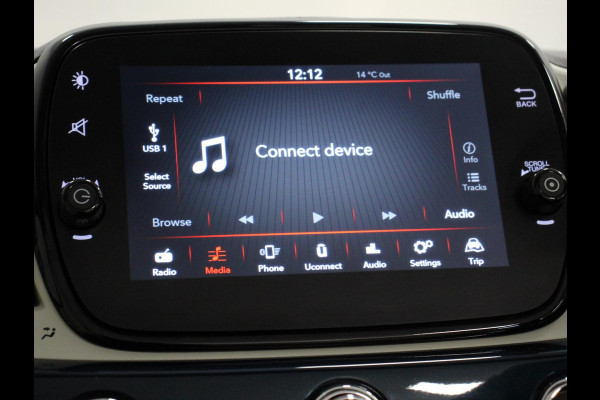 Fiat 500C 1.2 Lounge Automaat Cruise Control Parkeersensoren Achter Climate Control Elektrische Ramen Lichtmetalen velgen Display