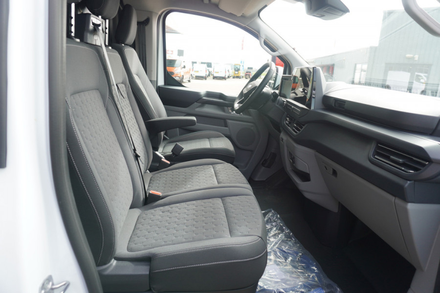 Ford E-Transit Cust. 320L L2H1 Limited 65 kWh 160KW/218PK Automaat met POWERPACK Nr. V029 | Airco | Cruise | Apple CP| 20"LM velgen | Trekhaak | Spoilers DEMO