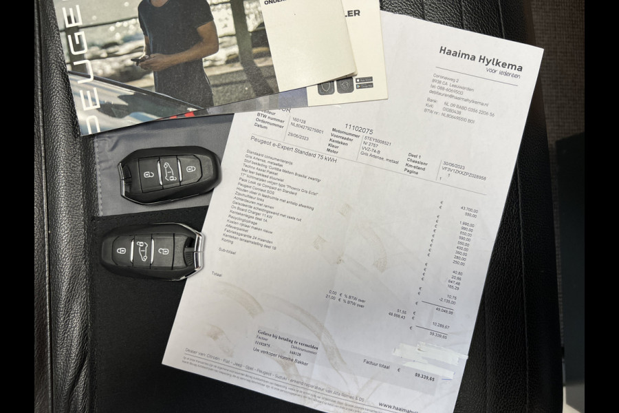 Peugeot e-Expert EV L2 75 kWh Techno Assist