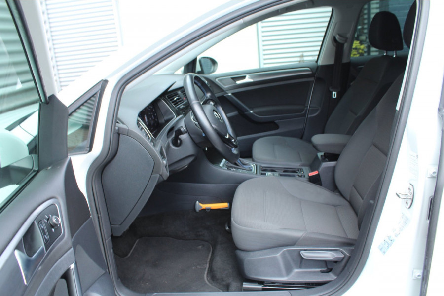 Volkswagen e-Golf E-DITION SoH 90% NL-Auto NAP