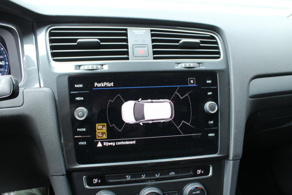 Volkswagen e-Golf E-DITION SoH 90% NL-Auto NAP